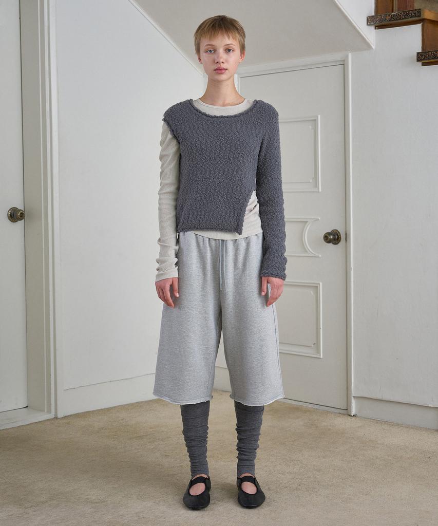 Simeteuligpeosenteu Unbalanced Boucle Knit Top / Charcoal