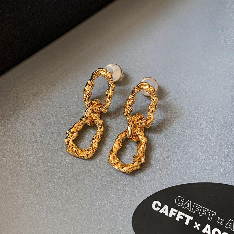 

European and American Style Golden Lava Metal Earrings for Square and Round Faces, Light Luxury, High-End Feel, Very Beautiful Large Stud Earrings Metal Earrings