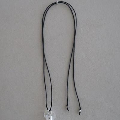 APIOH MUSHROOM NECKLACE