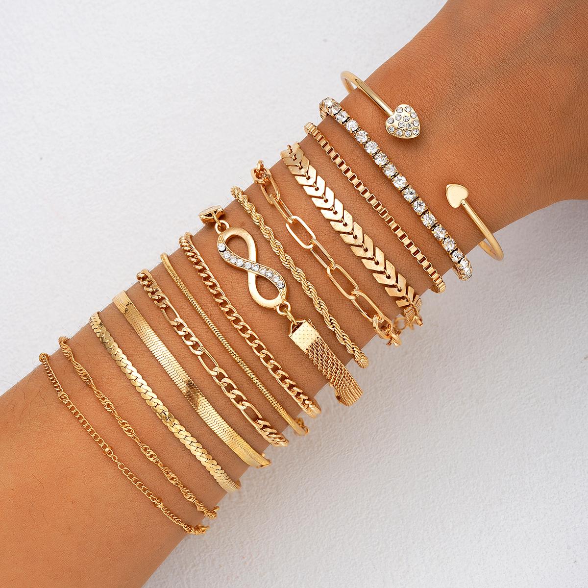 

14Pcs/Set Bohemian Multi-layer Chain Bracelets for Women Retro Minimalist Metal Thick Twist Cuban Chain Bracelet Summer Jewelry