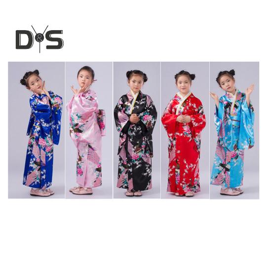 1 sada Dívčí tradiční kimono pyžamo Živé barvy Květinový potisk páv Snadné nošení Pohodlné kimono