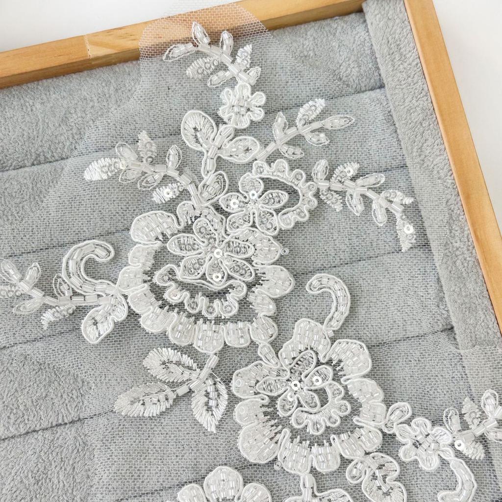 White Wedding Dress, Headgear, Accessories, Three-Dimensional Sequins, Beads, Bone Line, Flower Decoration Accessories