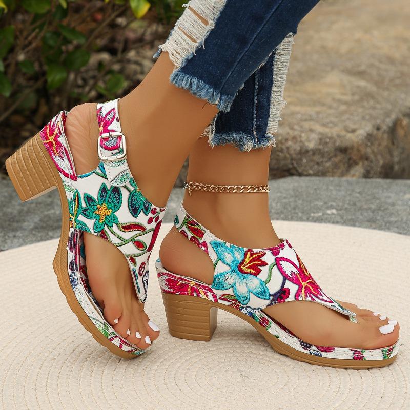 Fashion Women Sandals New Style Trend Chunky Women Sandals Mid Heels Fashion Shoes Summer Brand Dress Pumps Casual Shoes Women Sandals