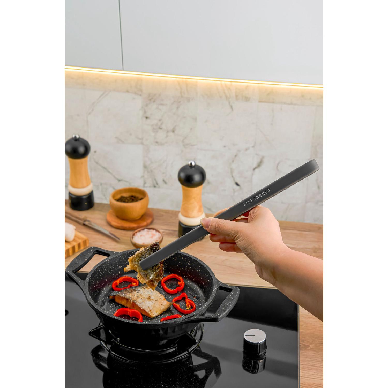 

Силіконовий набір для сервірування та щипців Chef Tong кольору антрацит миш яковий