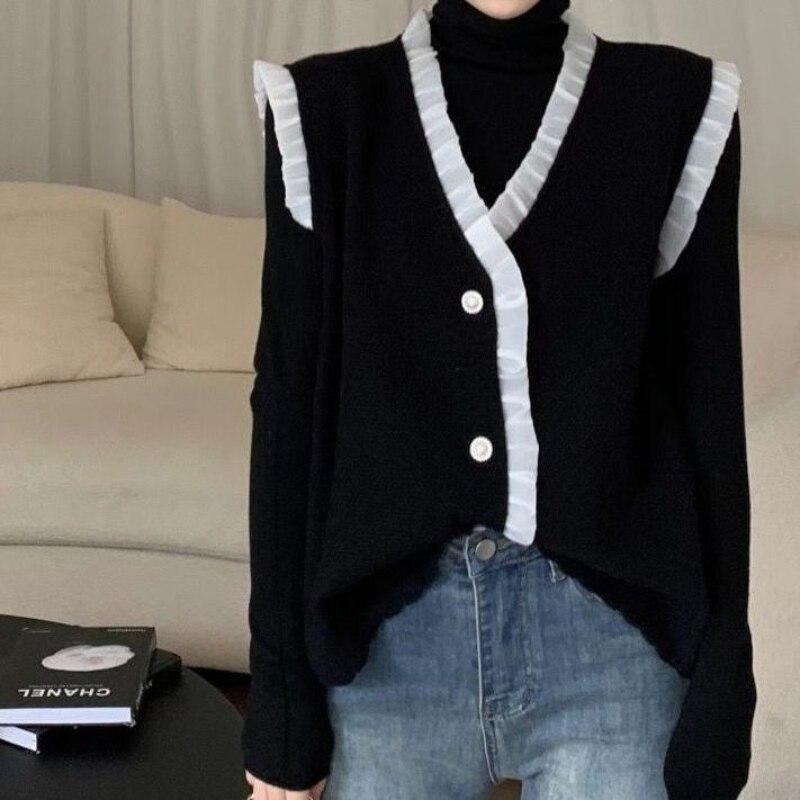 Design sense splicing dřevěná vesta s okrajem uší pro ženy podzim 2022 svetr svetr vesta styl vrstvení volná vesta s výstřihem do V dámská