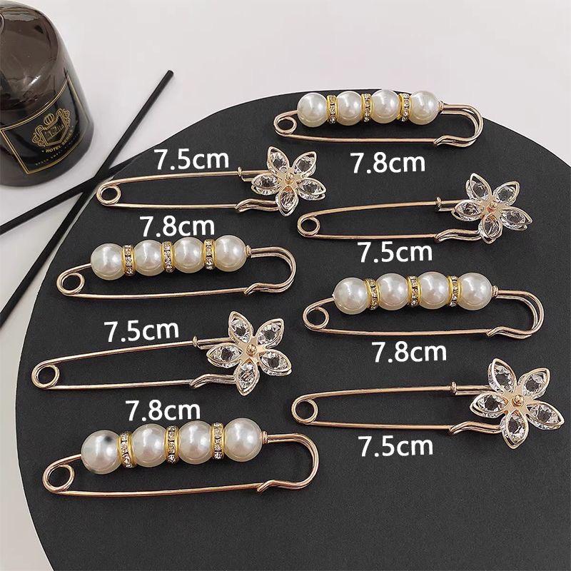 Elegant Pearl Flower Brooch for Women - Anti-Exposure Clothing Pin Accessory
