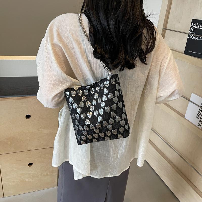 Shoulder Bag Commuting Shopping Bag Personality New Large Capacity Bag Handbag Women's Bag Trendy Casual Bucket Bag