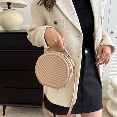Simple Solid Color Small Bag Women's 2025 Autumn and Winter New Shoulder Messenger Bag Texture Small Round Bag Tide