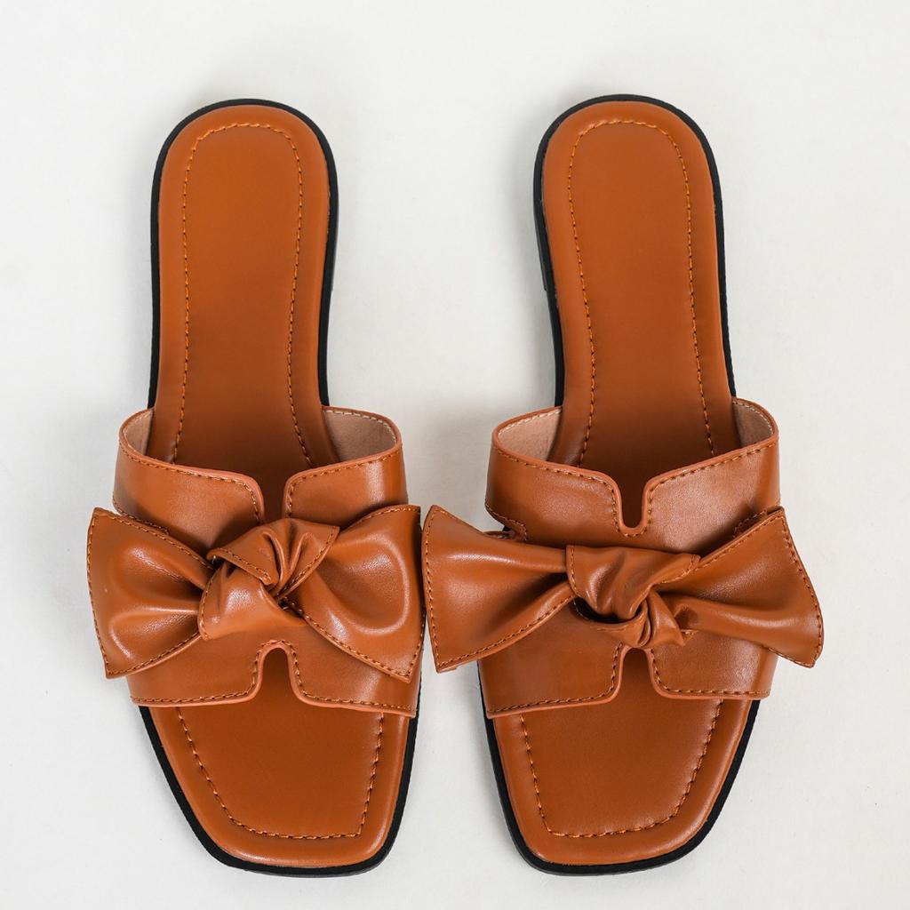 New Luxury Women's Exquisite Slippers Summer Brown Bow Decoration Comfortable Anti slip Square Head Flat Bottom Cool Slippers