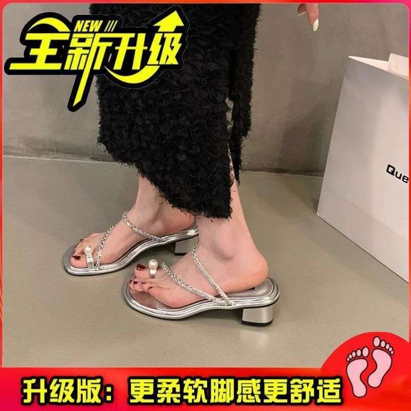 

High-heeled sandals thick heel cover toe cool slippers women s summer wear 2025 new rhinestone medium heel beach Roman shoes one pair of follow-up posts серебряный