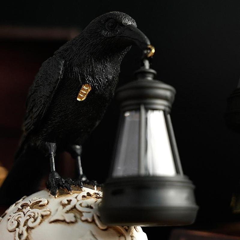 Halloween Crow Skull Night Light Table Lamp Halloween Decorative Skull Lamp Gothic Decorative Night Light Resin Craftsmanship