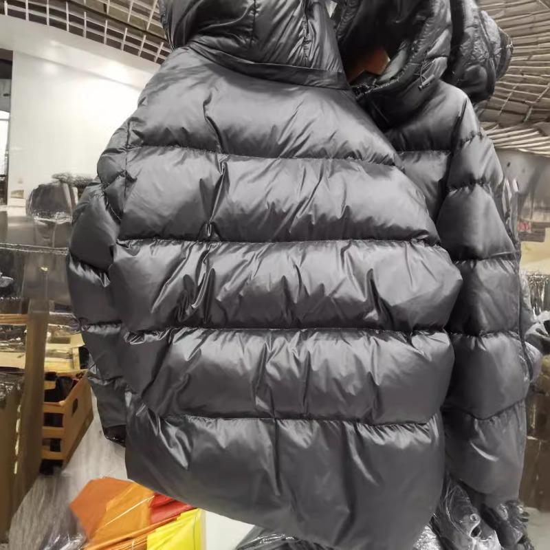 Black and gold down jackets, new short and long men's and women's jackets in autumn and winter, thickened white duck down, loose hooded.