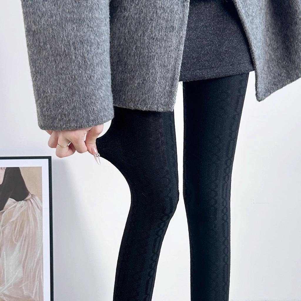 Korean Simple Vertical Striped Tights for Women Vintage Thermal Light Slimming Stockings Winter Versatile Pantyhose Leggings