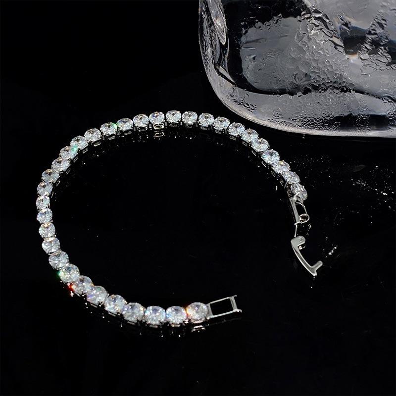 Galvanisierter Smaragd-Kristall-Armband - Raffiniert und Individualistisch Zirkonia, Exquisit im Stil, Hochwertiger Handschmuck