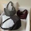 Vintage kostkované nylónové hobo tašky přes rameno pro ženy Lehká velkokapacitní crossbody taška Kostkovaná neformální tote cestovní tašky