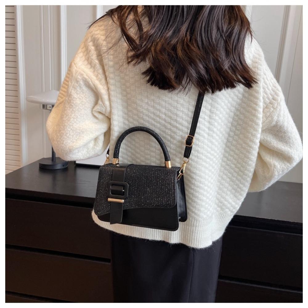 New Design Women’s Shoulder Bag with Belt Buckle Detail Minimalist Fashion Crossbody Handbag