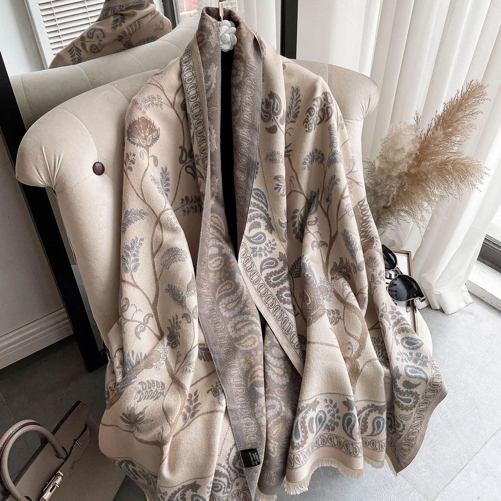 Autumn And Winter Popular Shawl Outside Women'S Scarf Office Blanket Cashmere Fringed Warm Scarf Live Stream