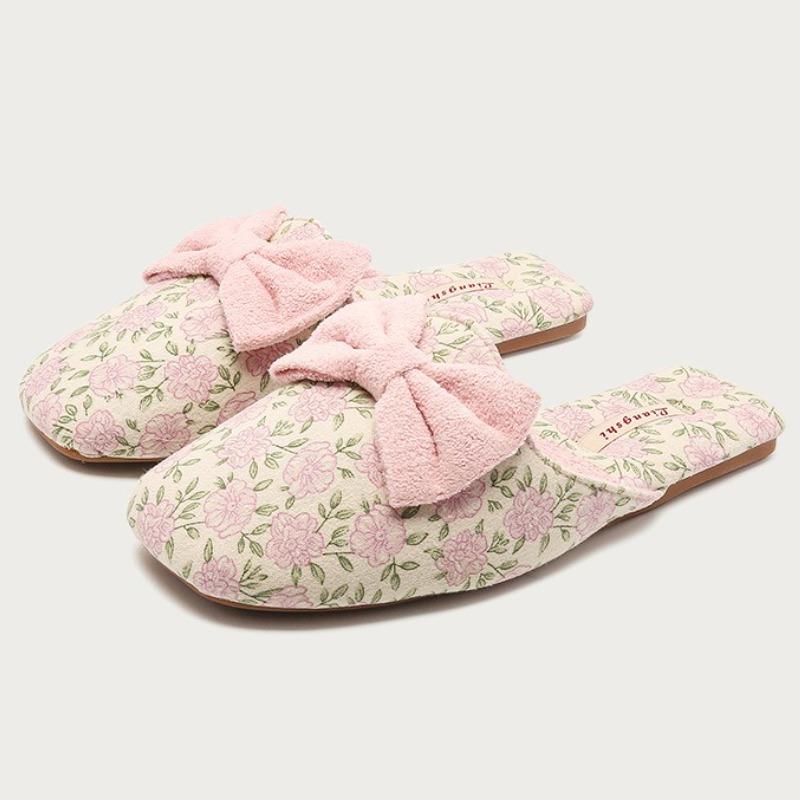 Fashion Sweet Bow Decorative Design Flat Slippers Women Winter Warm Fluffy Home Cotton Slippers Comfortable Lightweight Non-slip Slipper