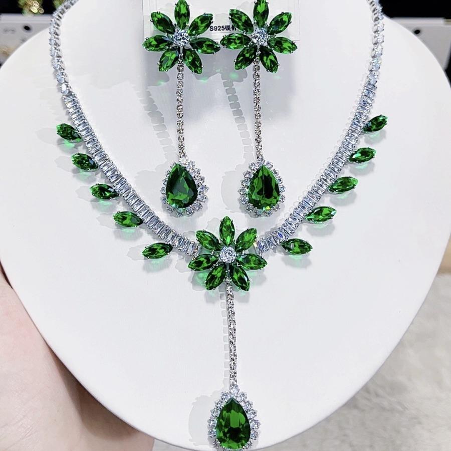 Modny Luksusowy Zestaw Naszyjnika i Kolczyków z Cyrkoniami Noszenie Spódnicy Zielony Chwost Kwiatowy