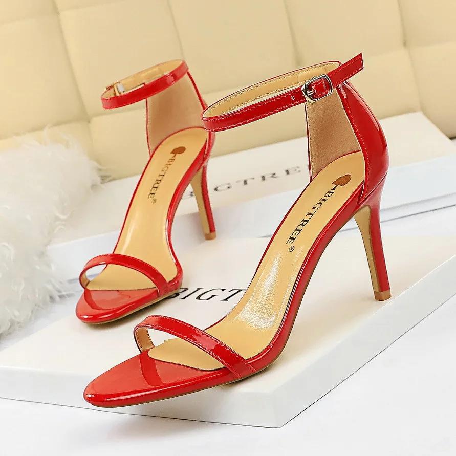 Women Summer 8cm 11cm High Heels Fetish Sandals Gladiator Platform Strap Glossy Leather Sandles Lady Nude Low Heels Party Shoes