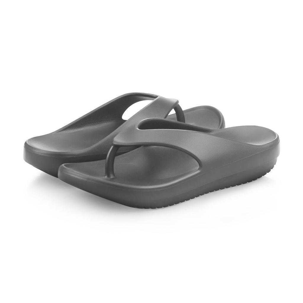 Men's Plus Size Non-Slip Outdoor Flip-Flops: Summer Thong Sandals with Thick Soles for Casual Beach Wear.