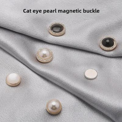 Seamless Magnetic Brooch: Cat's Eye Pearl Collar & Scarf Fastener