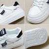 Bílé boty pro ženy Nové podzimní Studentky All-Match Ležérní Ins Módní boty Tenisky s tlustým dnem