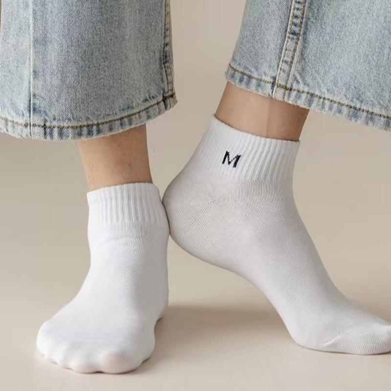 5 Pairs Woman Letter Patterned Short Socks Trendy Vertical Stripes Soft Comfortable Breathable Sweat Absorbing Casual Short Socks