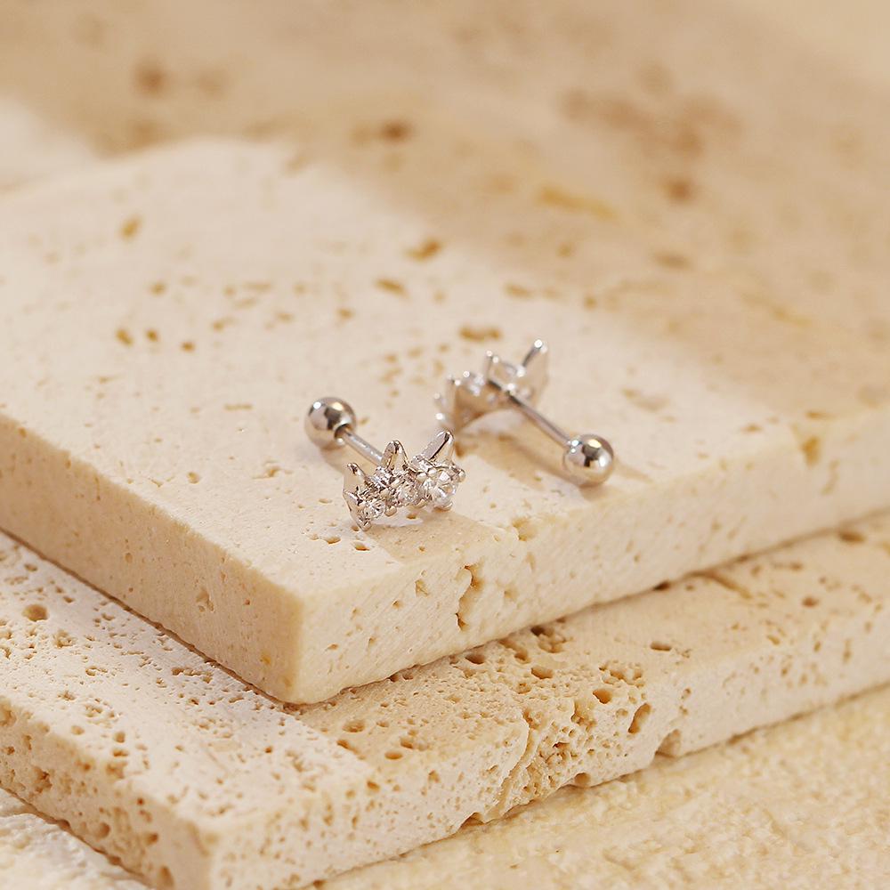 European & American S925 Silver Cross Stud Earrings with Rhinestones and Rivet Design for Cartilage.