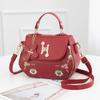 Luxury Brand Designer Women'S Handbag Large Capacity Embroidered Shoulder Bag Classic Retro Crossbody Bag Commuting Tote Bag