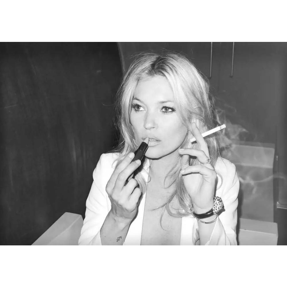 Sexy Supermodel Kate Moss Feminist Fashion Poster Photography Old Hollywood Canvas Wall Pictures Teen Girl Room Deco