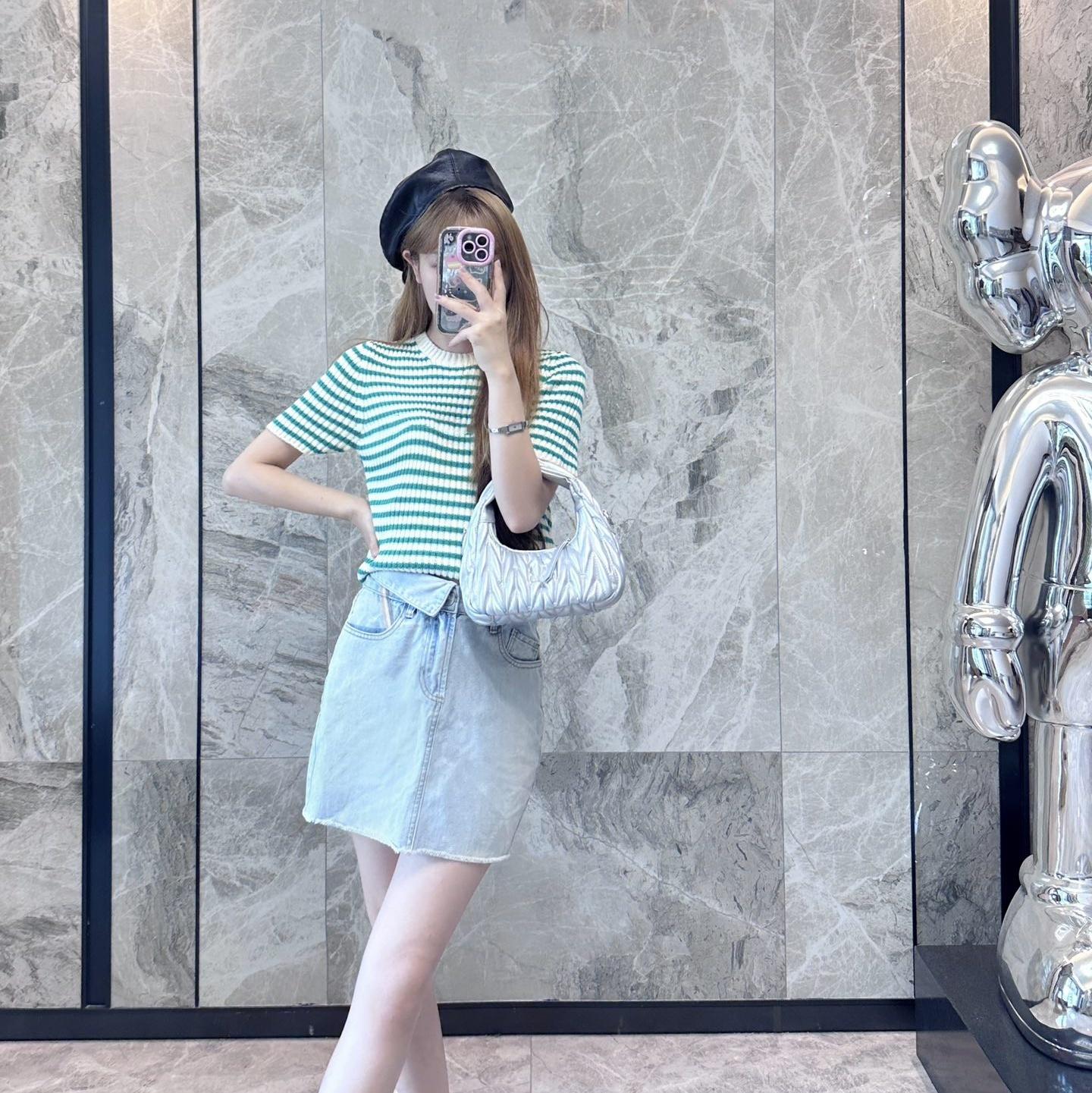 Korean chic chic top 2026 spring and summer new slim and thin striped knitted sweater short-sleeved women s pullover S