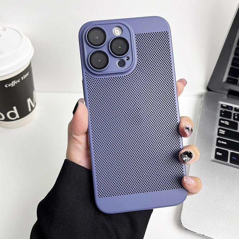 The Hot Black Technology Is Suitable for The IPhone 17promax Phone Case. The New IPhone 15 Protective Case 14 Is Ultra Thin and Breathable