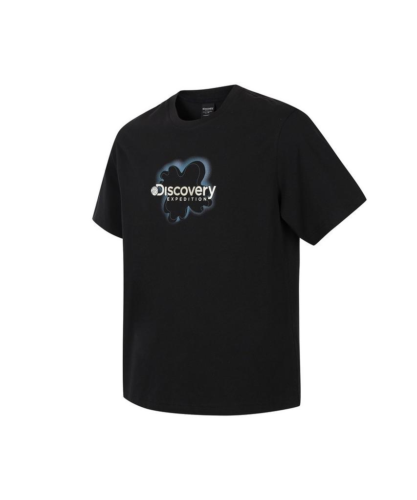 DISCOVERY EXPEDITION Uni Freshvent Map Lettering Short Sleeve T-Shirt (Black)