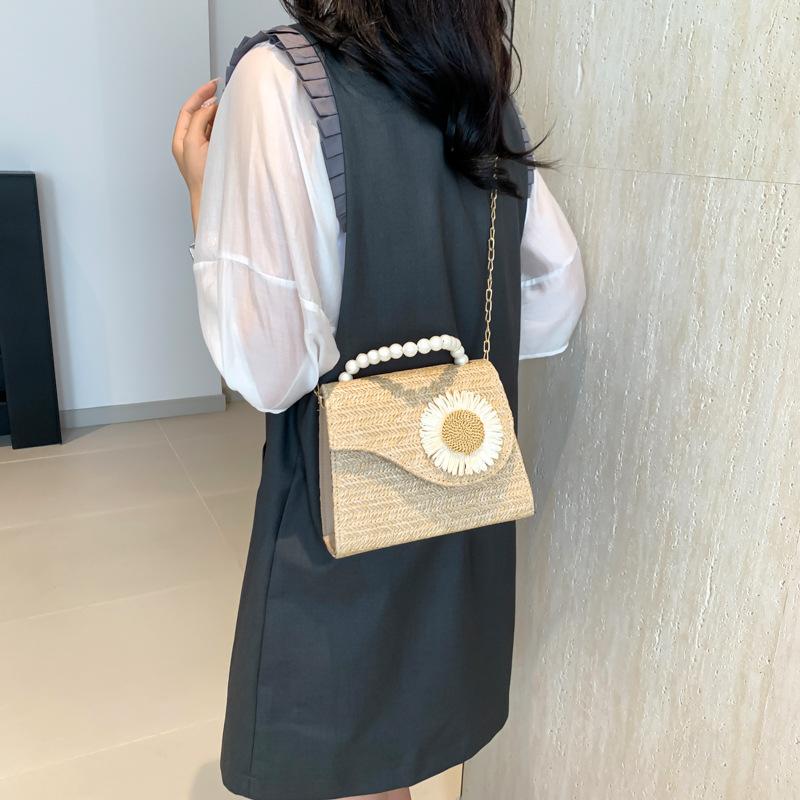 Grass-woven Pearl Hand-held One-shoulder Crossbody Bag Popular Small Bag High-value Summer New Beach Square Bag