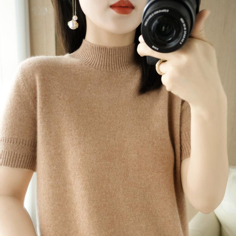 Short Sleeve Women's Knitted Sweater Round Neck Loose Short Bottom Sweater Half Sleeve Thin Medium Sleeve Sweater Top