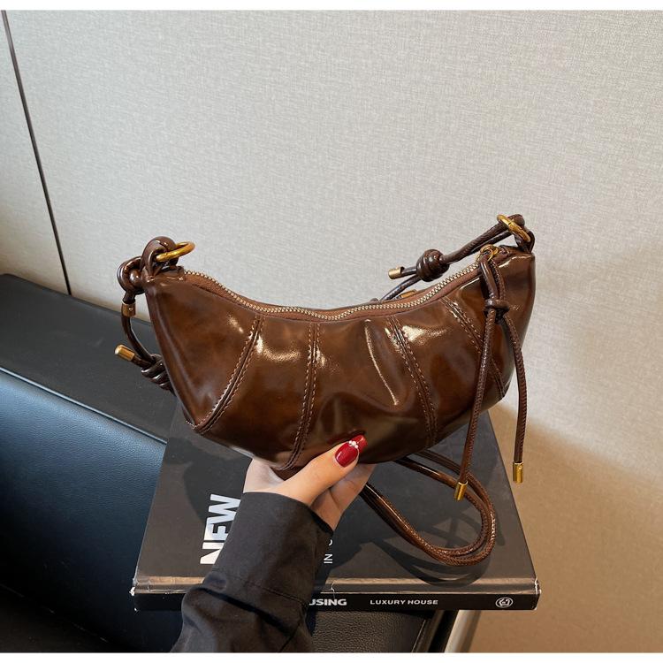 Retro Casual Dumpling Bag Women's Spring Summer New Shoulder Bag Texture Fashion Messenger Bag Bag