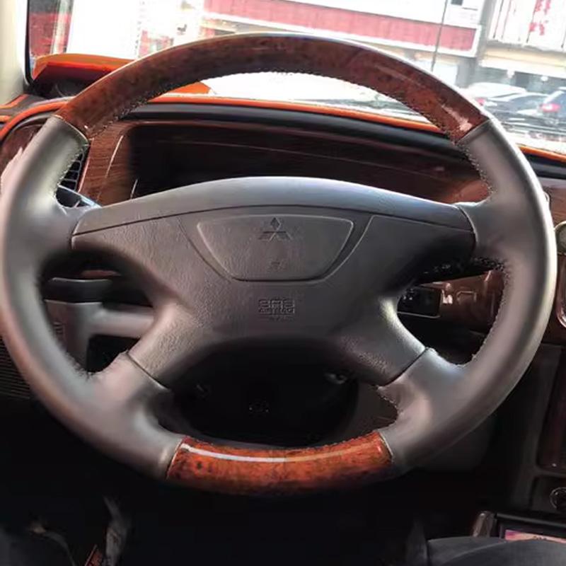 Priekš Mitsubishi Pajero Sport 2004 Montero
