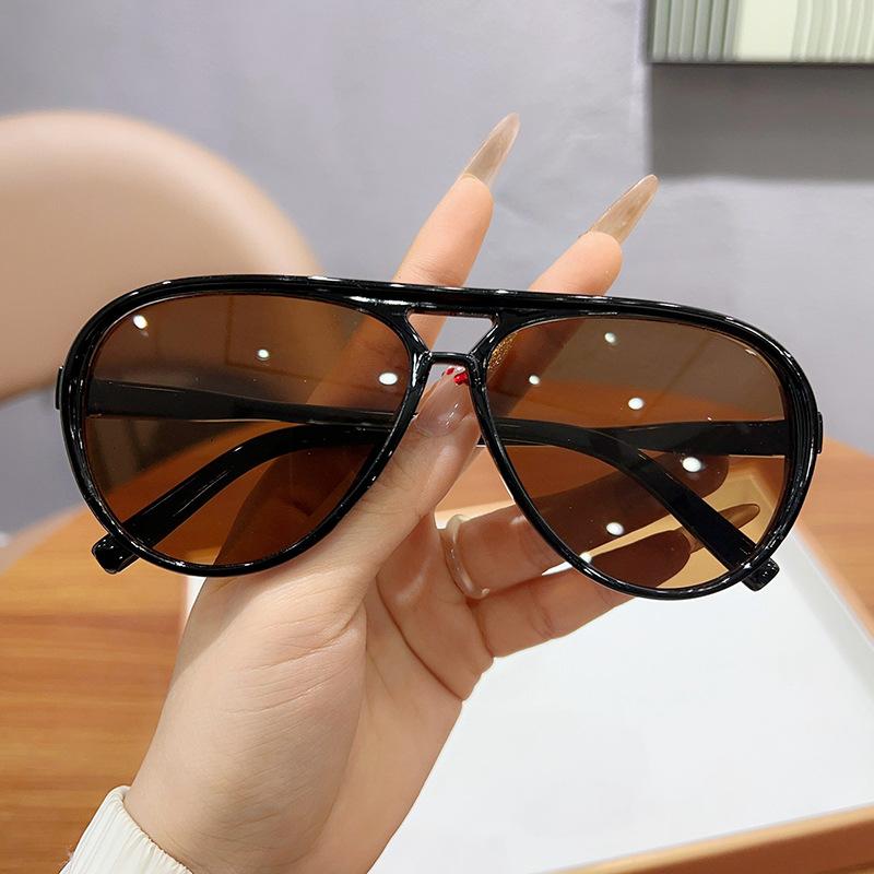 Fashion Women Large Frame Toad Mirror Classic Sunglasses Driving Street Photography Sun Glasses Men Glasses Uv