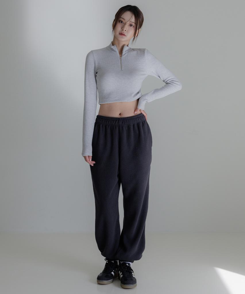 KITTY POTTERY Reversible Boa Fur Jogger Pants Ivory