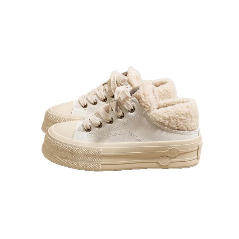 Vinterdesign for å holde varmen, to par fritidssko for kvinner, fløyel for å holde varmen, avslappet sport, små hvite sko, bomullssko for kvinner