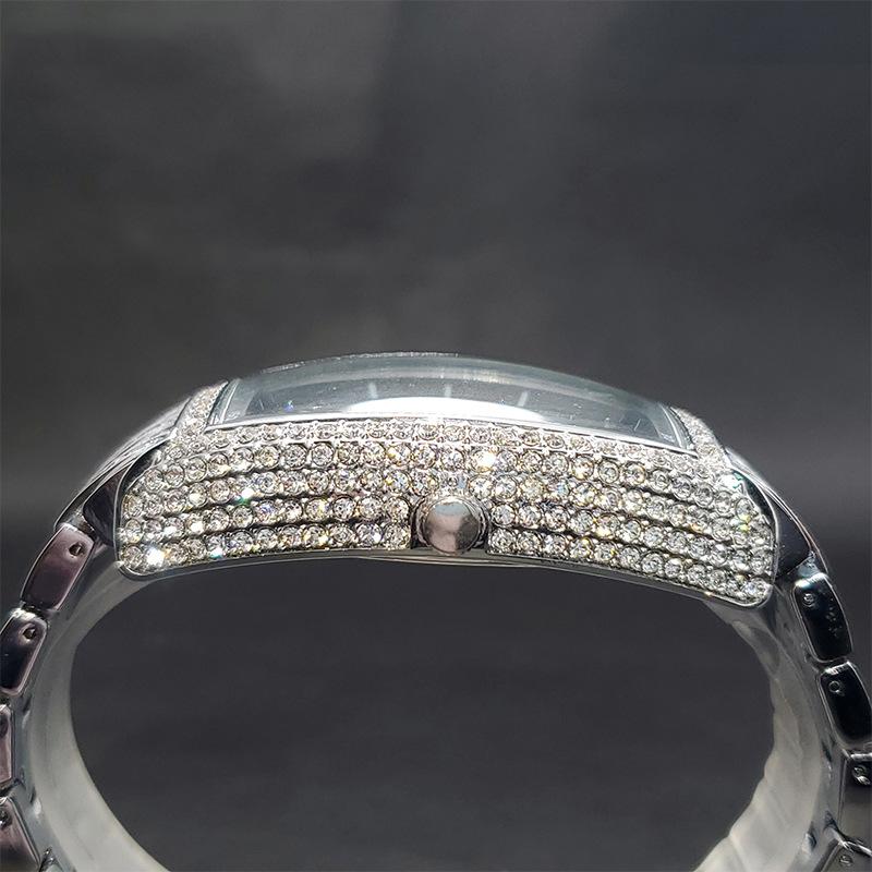 Full Diamond Hip Hop Weird Digital Men's Watch Barrel Shaped Black Disc Handsome Rap Quartz Watch