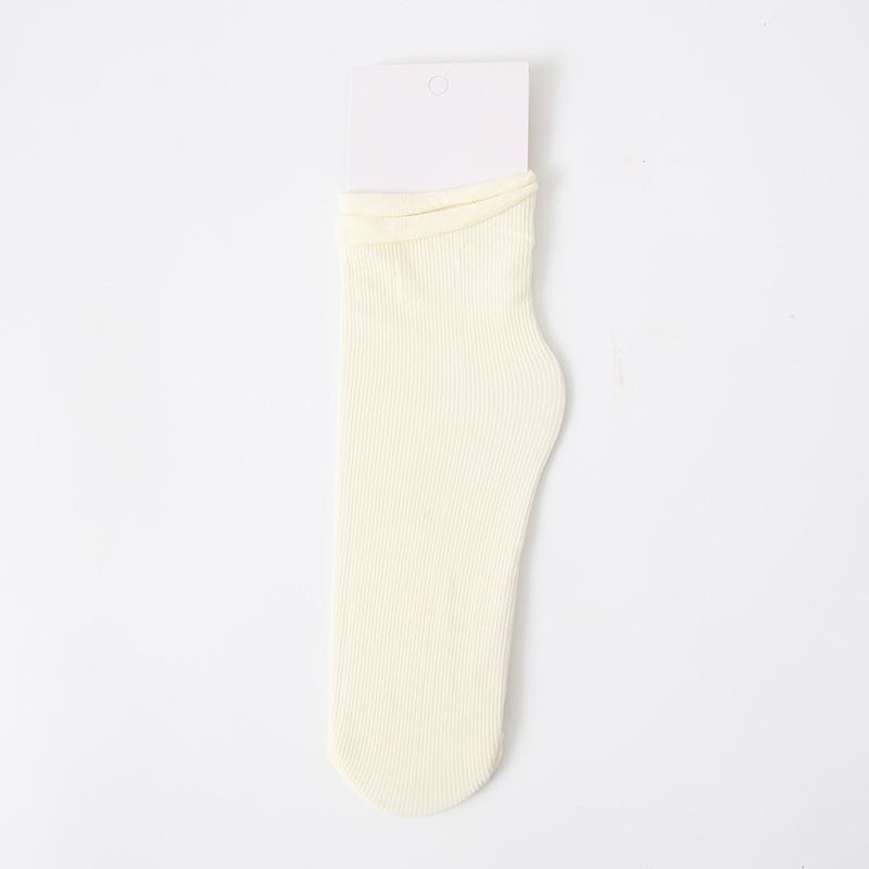 Women's Trendy Mid-Tube Ice Velvet Socks - Solid Colors and Fashionable Curls