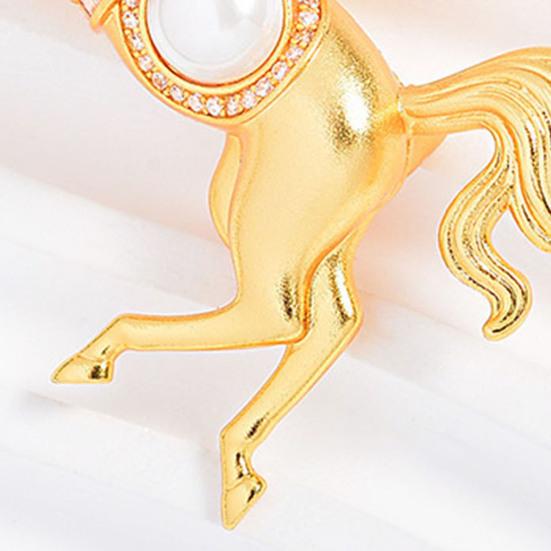 Golden Horse Brooch Faux Pearl Horse Lapel Pin Chinese Zodiac Animal Brooch Pin with Rhinestones for Sweaters Hats Bags Coats