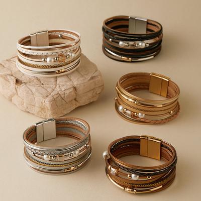 Boho Retro Armband für Frauen Mehrschichtiges handgewebtes Leder Magnetschnalle Armreif Schmuck Accessoire