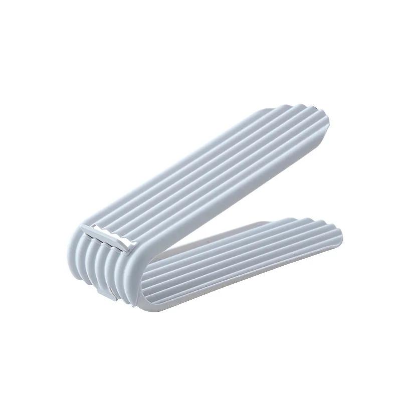 

Хранение обувиДвойная утолщенная регулируемая полка для обувиШкаф для обувиМногоуровневые отделенияОрганизация обувиКоробки для обувиШкафы для обуви серый