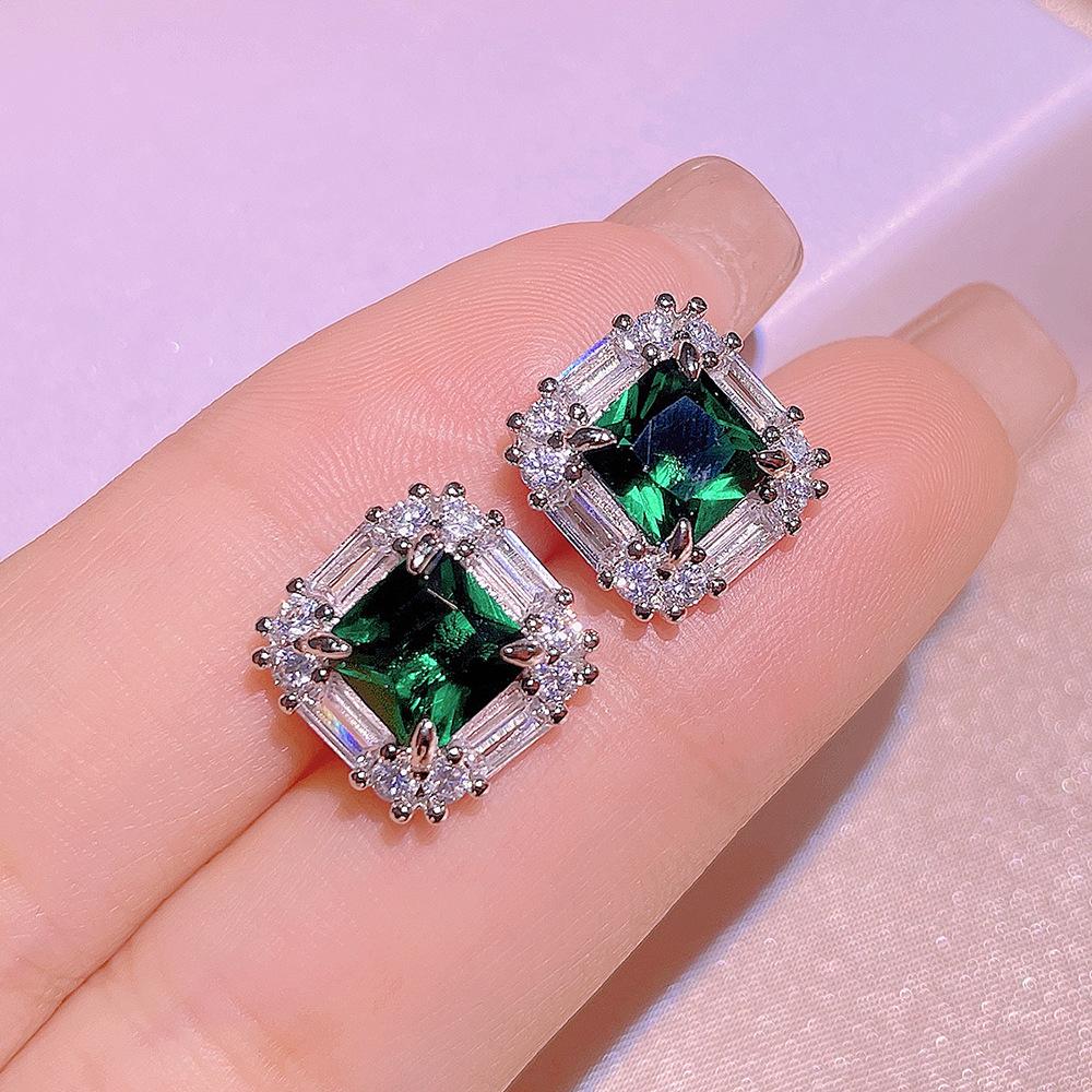 High Quality Emerald Square Set  Stamps Luxury Full Diamond Pendant Opening Ring Fashion Jewelry Party Wedding Gift