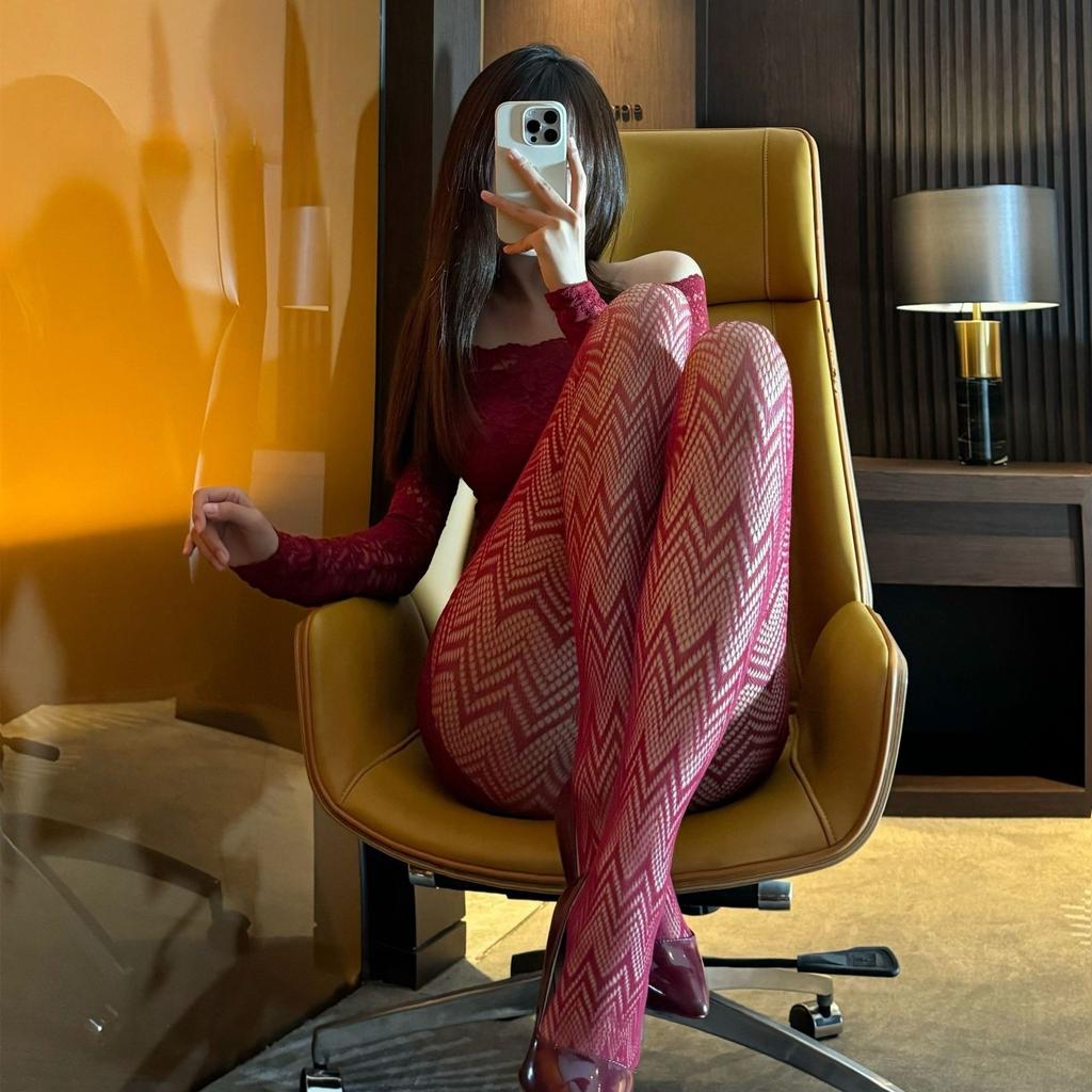 Passion Seksowne Dziewczyny Rajstopy Różowe Siateczka z Wycięciami Siatka Rybacka Cienkie Faliste Rajstopy