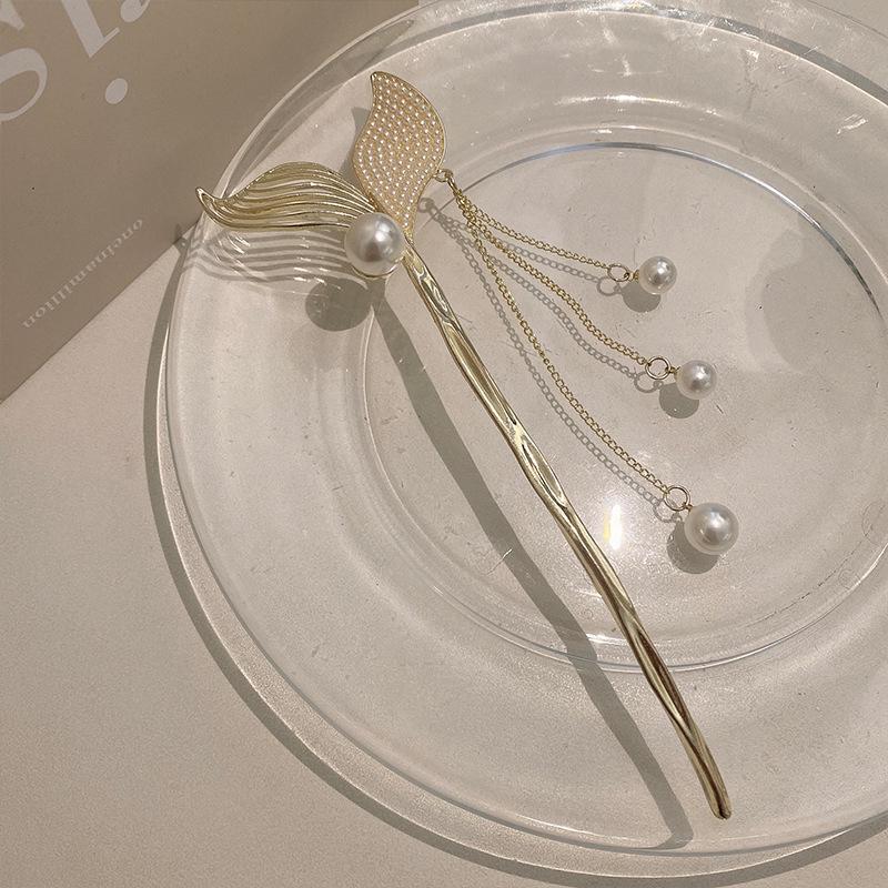 Exquisite Vintage-Inspired Tassel Hairpin for Women - Elegant Hanfu Cheongsam Style Headdress