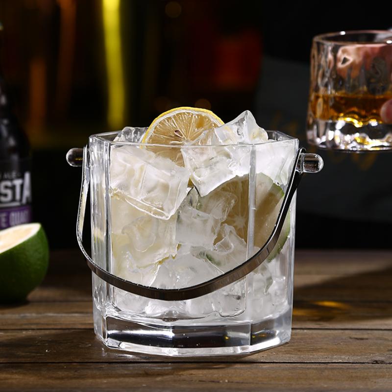 880ml/900ml Chilled Champagne Keg High End Ice Bucket with Clip Insulated Wine Barrel Classic Wine Barrel with Handle Bar Tools